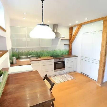 아파트 Charming And Bright- Golden Apartments- Old Town -Main Train Station 크라쿠프